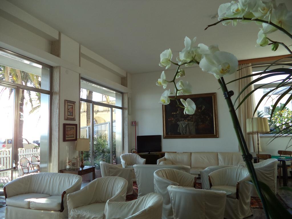Hotel Miramare Diano Marina Eksteriør bilde