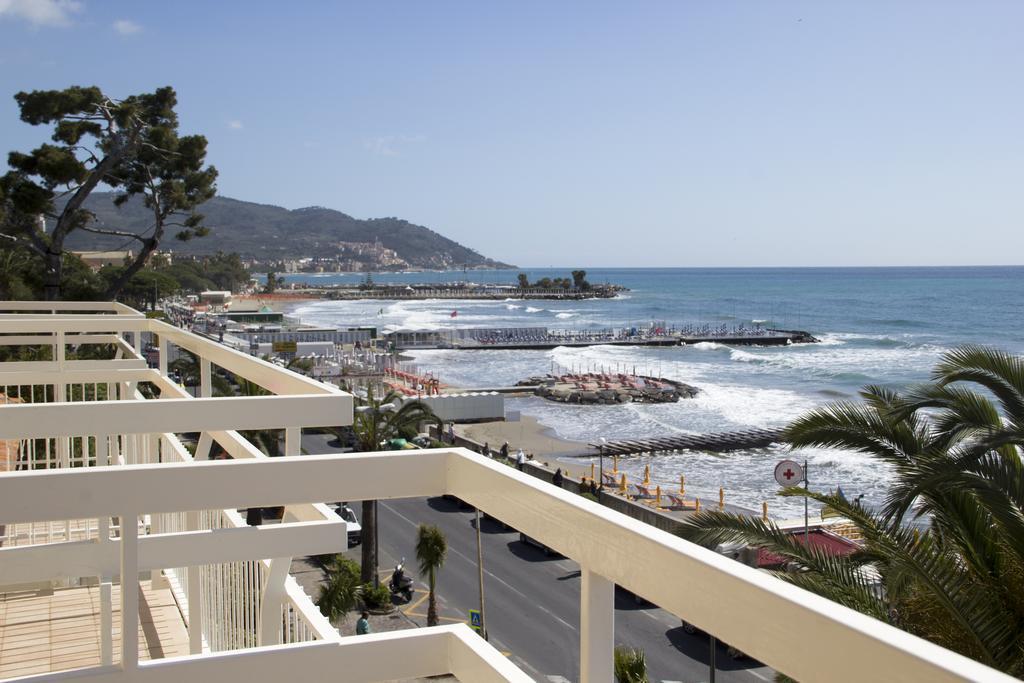 Hotel Miramare Diano Marina Eksteriør bilde